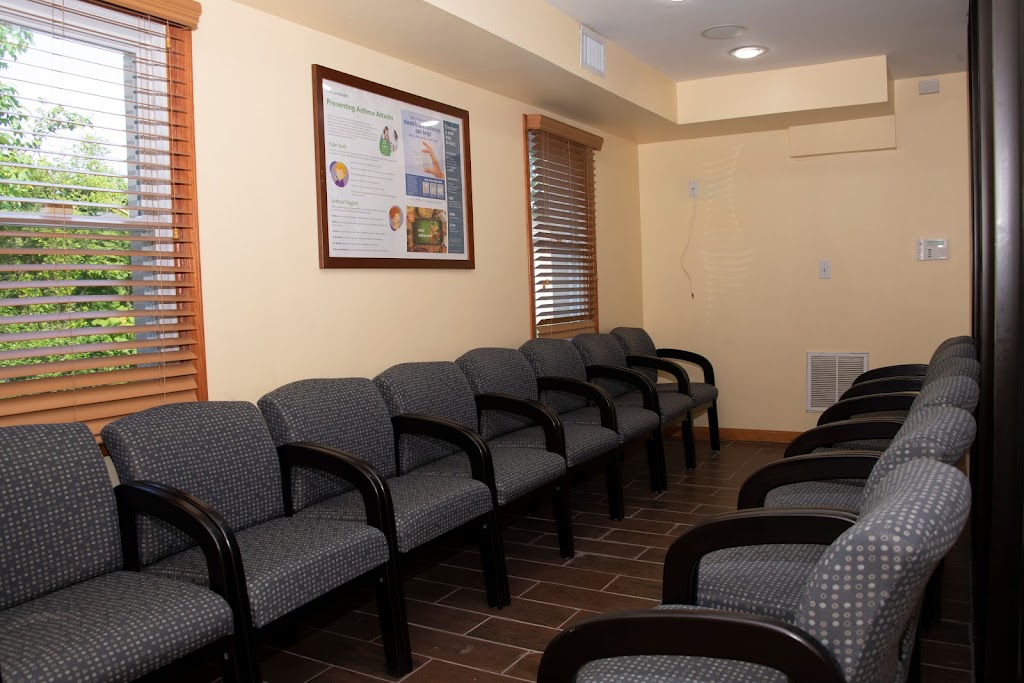 Hempstead Medical Group | 500 Front St, Hempstead, NY 11550 | Phone: (516) 636-1203