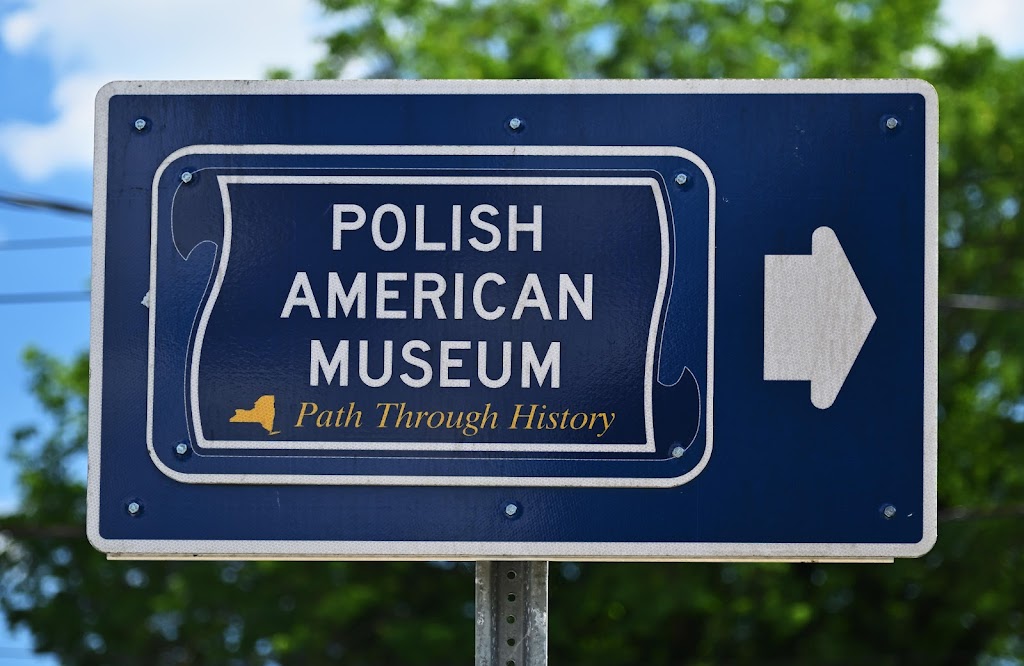 Polish American Museum | 16 Belleview Ave, Port Washington, NY 11050 | Phone: (516) 883-6542