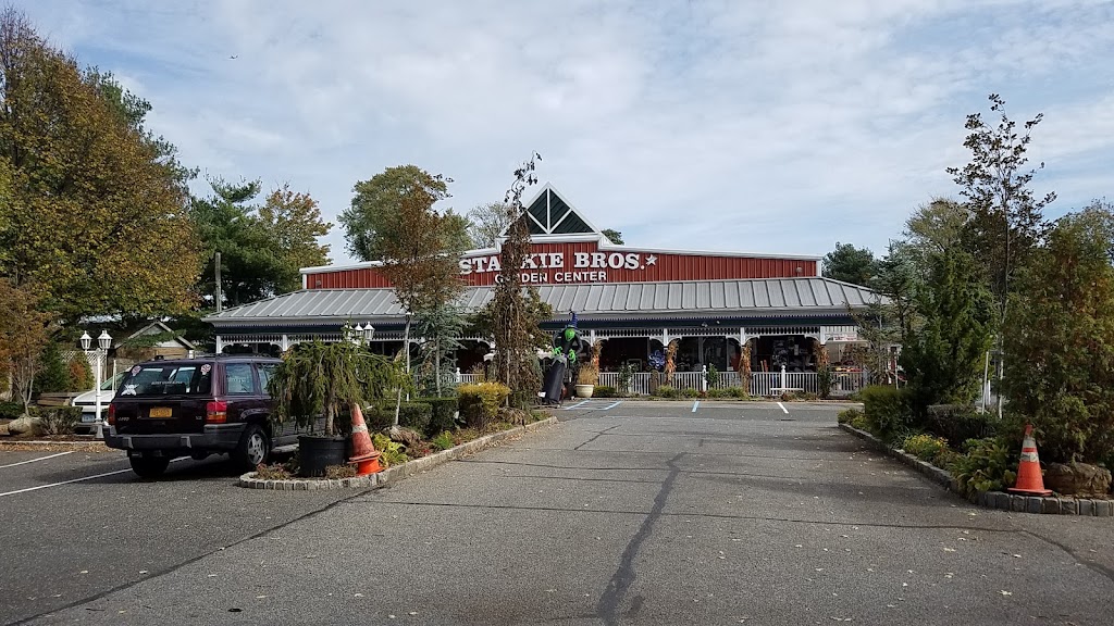 Starkie Bros Garden Center | 721 Main St, Farmingdale, NY 11735 | Phone: (516) 293-7148