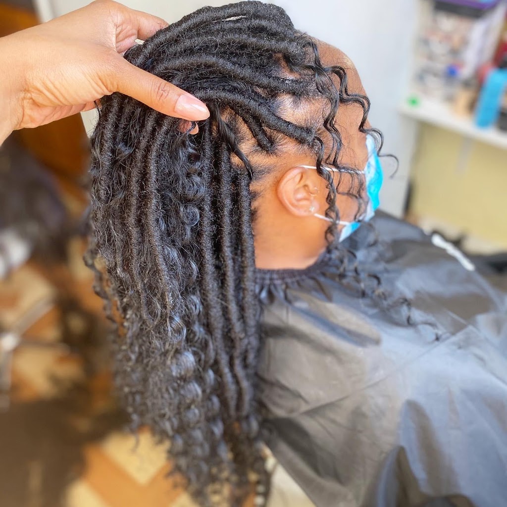 Awani Hair Braiding | 2516 Linden Blvd, Brooklyn, NY 11208 | Phone: (229) 928-8387