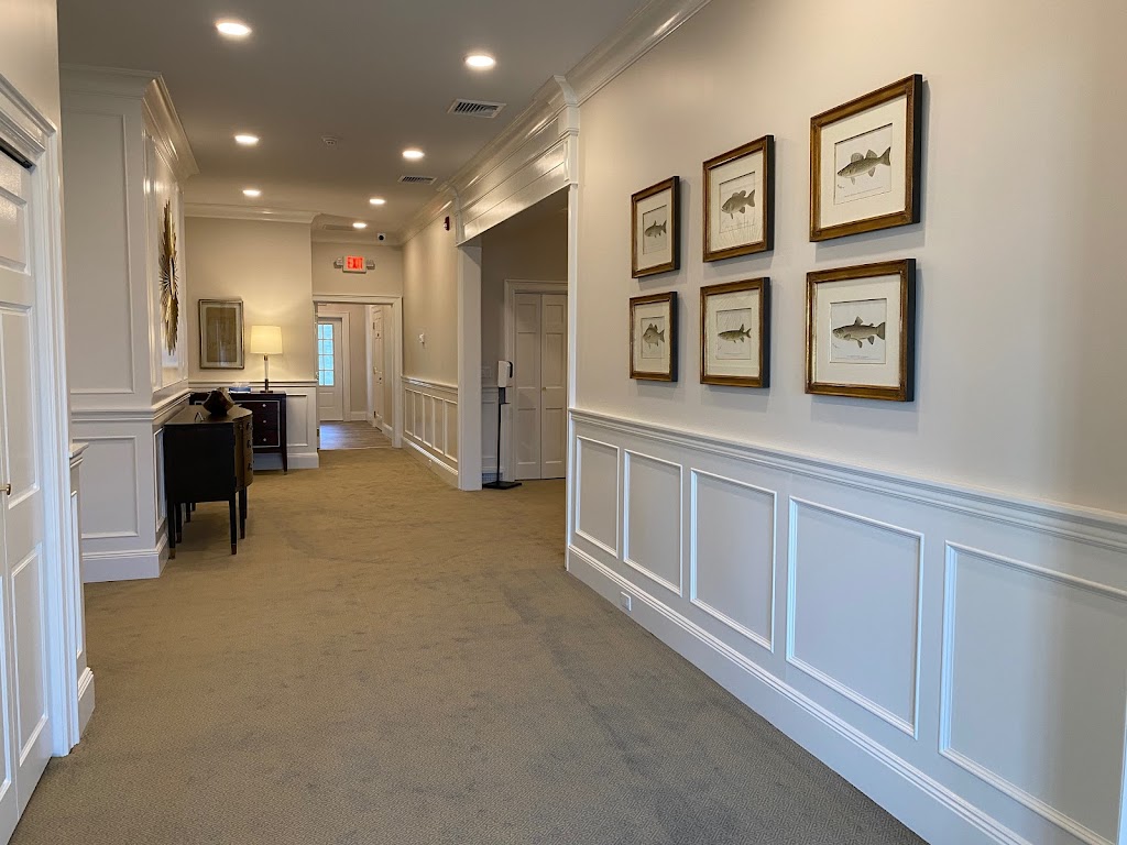 Massapequa Funeral Home | 1050 Park Blvd, Massapequa Park, NY 11762 | Phone: (516) 798-2500