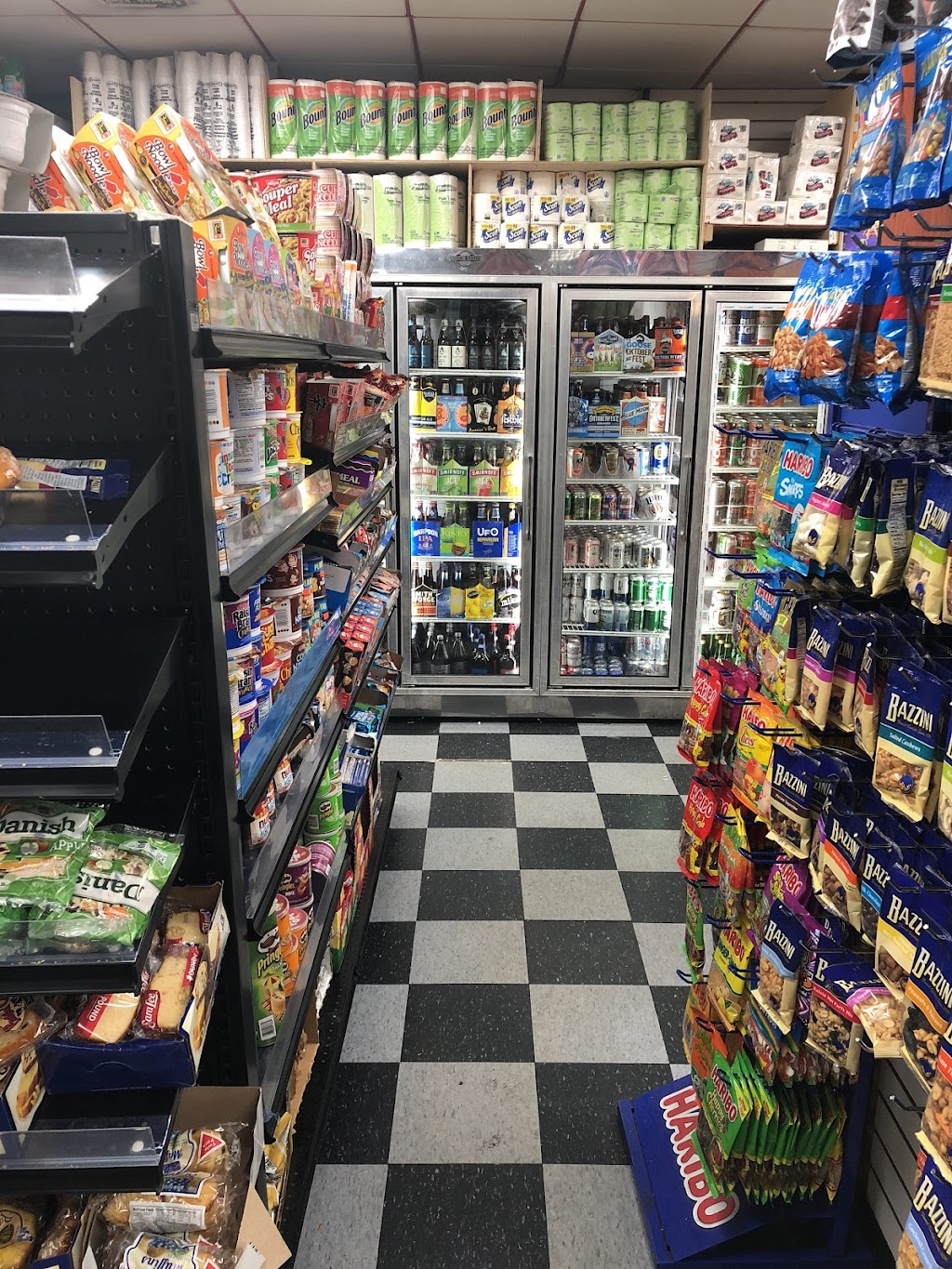 Lalu Deli Grocery | 594 Columbus Ave, New York, NY 10024 | Phone: (212) 877-1829