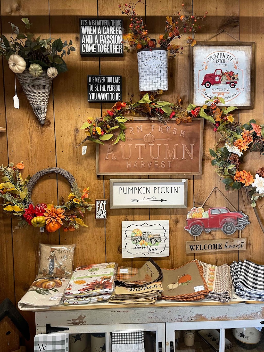 The Amish Craft Barn | 1080 Hicksville Rd, Seaford, NY 11783 | Phone: (516) 799-8917