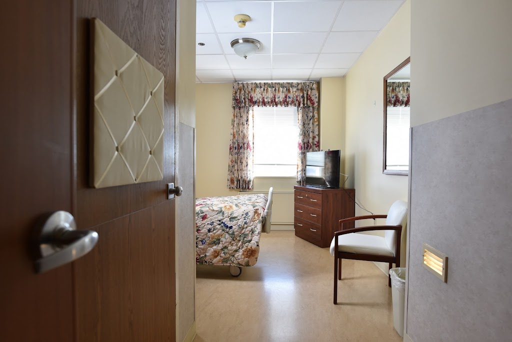 Calvary Hospital - Ozanam Hall of Queens Nursing Home | 42-41 201st St, Queens, NY 11361 | Phone: (718) 518-2465