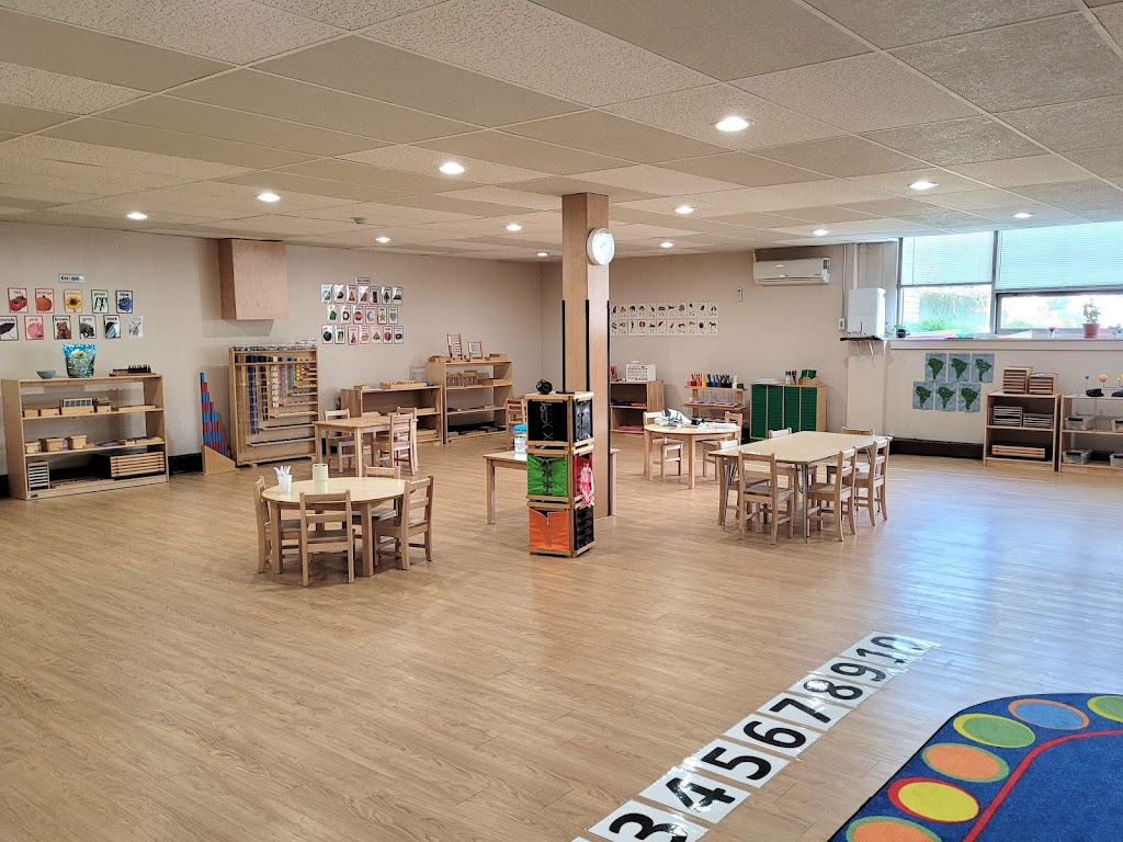 Top Stone Montessori School | 435 River Rd, New Milford, NJ 07646 | Phone: (201) 265-1514