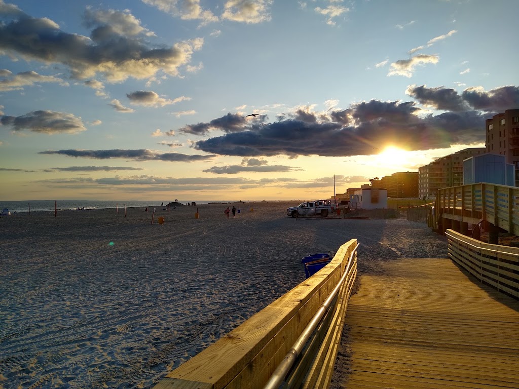 Long Beach NY Lifeguard Headquarters | Boardwalk, Long Beach, NY 11561 | Phone: (516) 431-1810