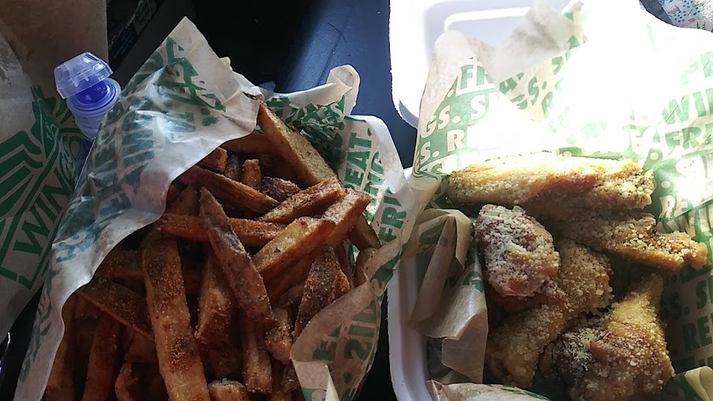 Wingstop | 4360 Boston Post Rd, Pelham, NY 10803 | Phone: (914) 633-7100