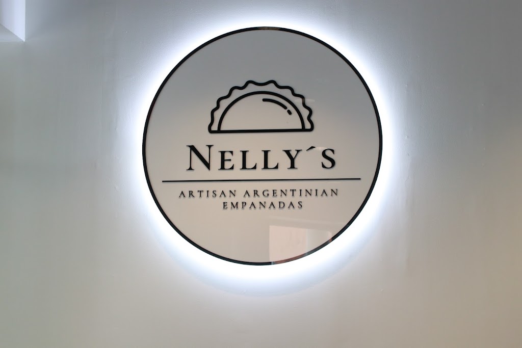 Nellys Empanadas | 92 Mahan St, West Babylon, NY 11704 | Phone: (631) 643-2436