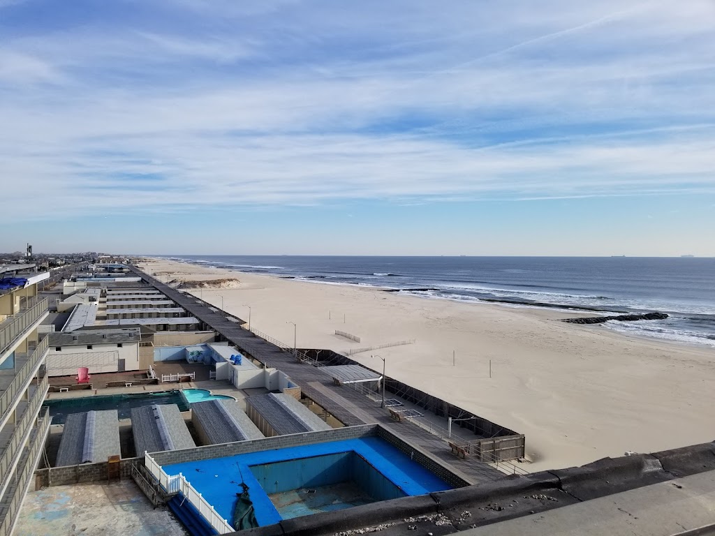 New Nautilus Hotel | 2001 Ocean Blvd, Atlantic Beach, NY 11509 | Phone: (516) 239-1400