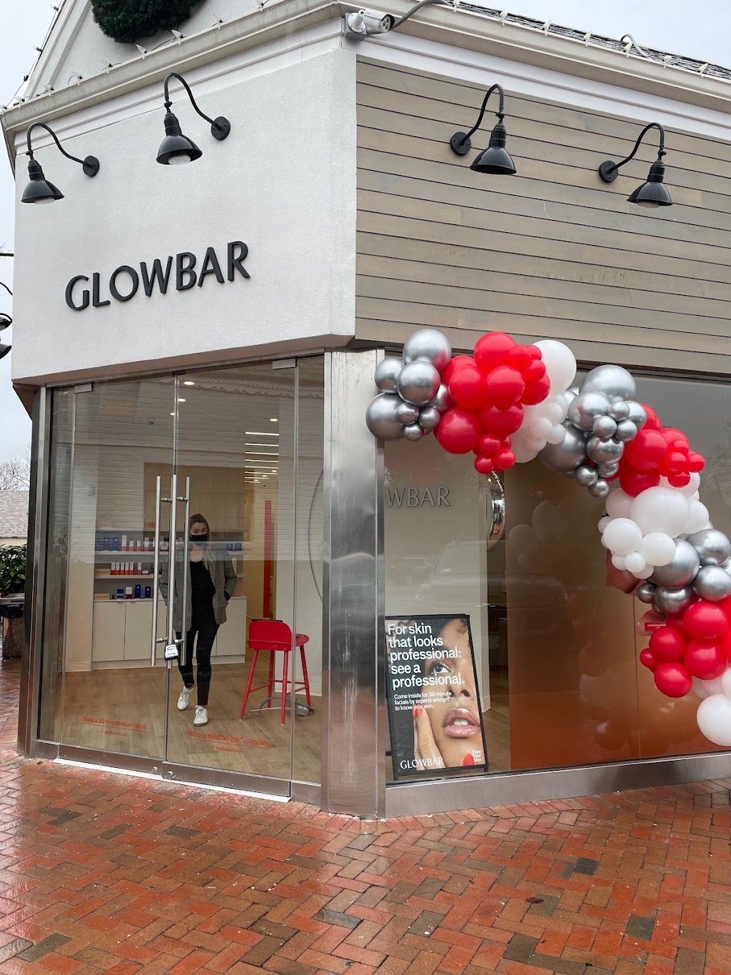 Glowbar Roslyn | 441 Glen Cove Rd, Roslyn Heights, NY 11577 | Phone: (917) 261-4300