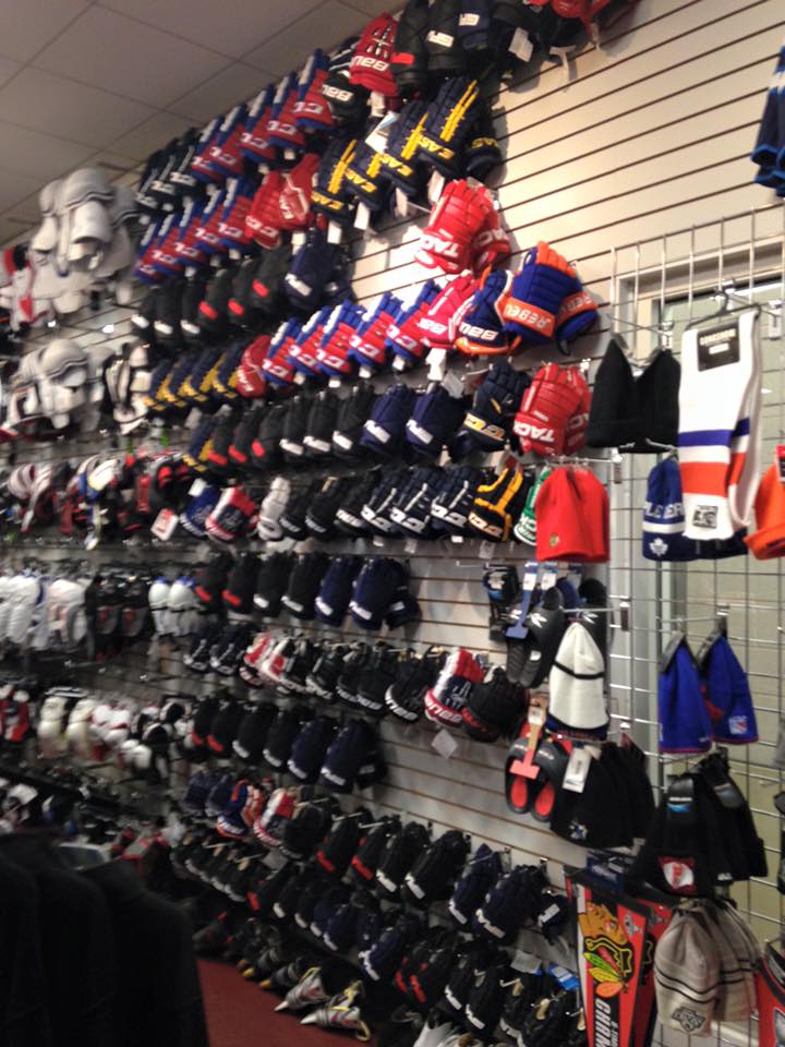 Cozzi Sports | 1001 Stewart Ave, Bethpage, NY 11714 | Phone: (516) 719-5959