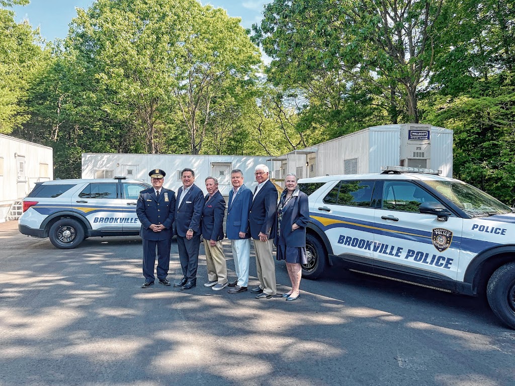 Brookville Police Department | 195 Brookville Rd, Glen Head, NY 11545 | Phone: (516) 440-2300