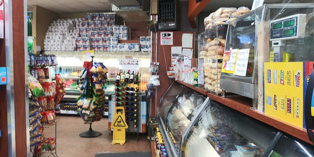 Saratoga Market | 208 Saratoga Ave, Yonkers, NY 10705 | Phone: (914) 966-0164