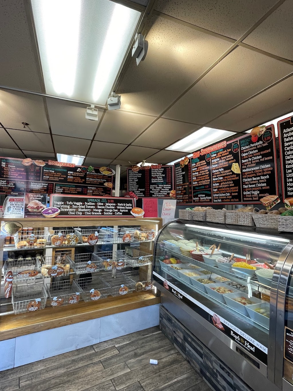 Bagel Twist & Deli | 380 Queen Anne Rd, Teaneck, NJ 07666 | Phone: (201) 357-8311