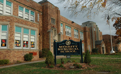 Merritt Memorial School | 1 Dogwood Ln, Cresskill, NJ 07626 | Phone: (201) 569-8381