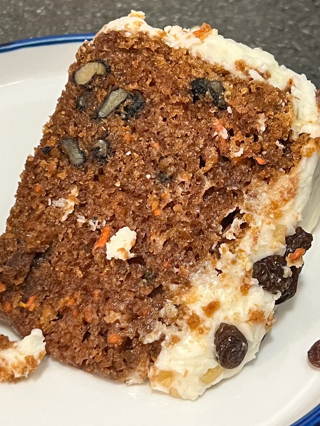 Lloyds Carrot Cake | 1553 Lexington Ave, New York, NY 10029 | Phone: (212) 831-9156