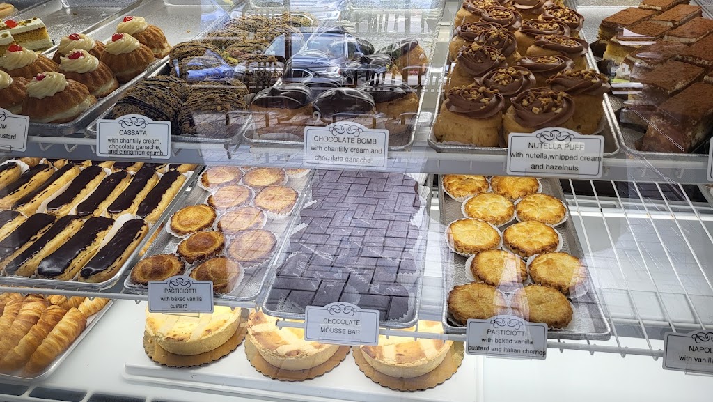 Rispoli Pastry Shop & Cafe | 824 Broad Ave, Ridgefield, NJ 07657 | Phone: (201) 943-6002