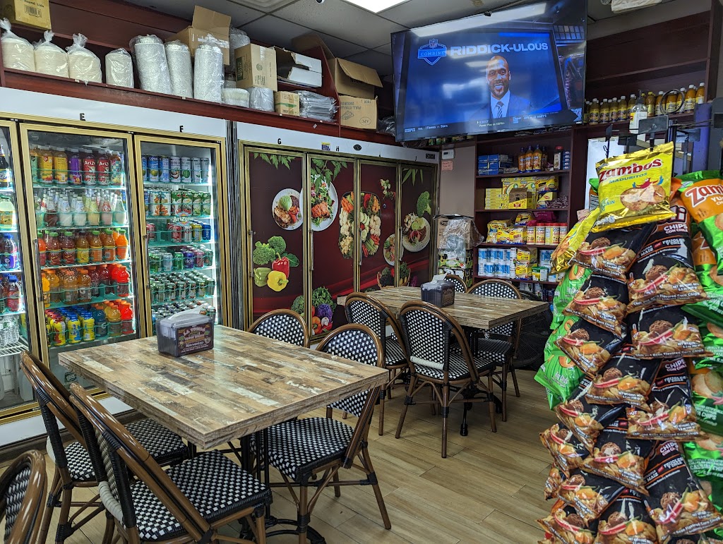 La Fonda Deli | 401 Clinton St Unit A, Hempstead, NY 11550 | Phone: (516) 750-8691