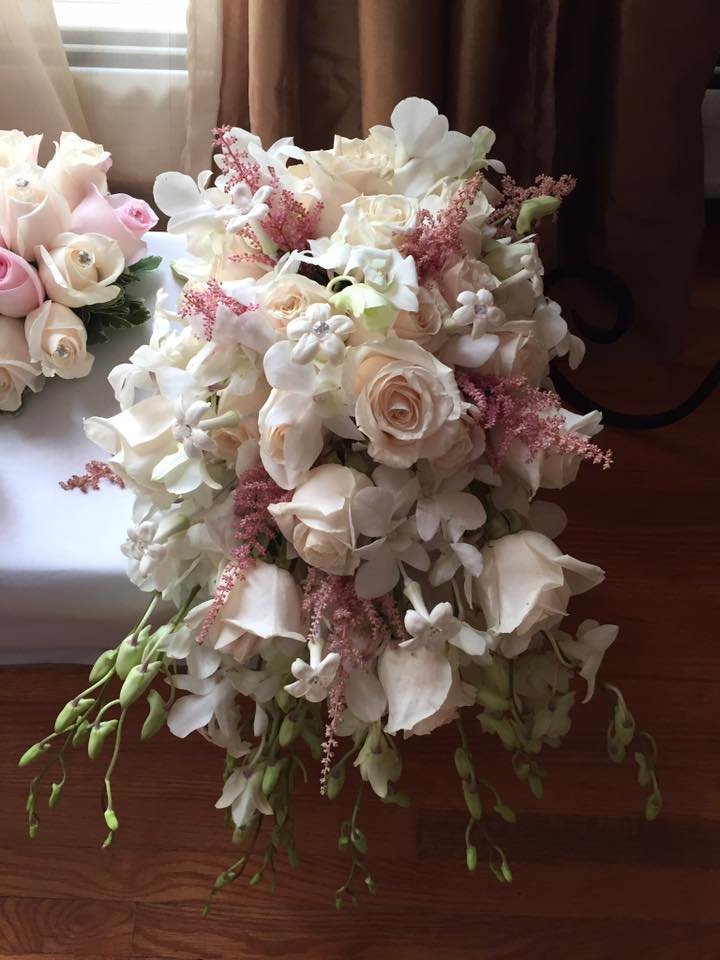 Bed of Roses Florist | 1113 Central Park Ave, Scarsdale, NY 10583 | Phone: (914) 779-3111