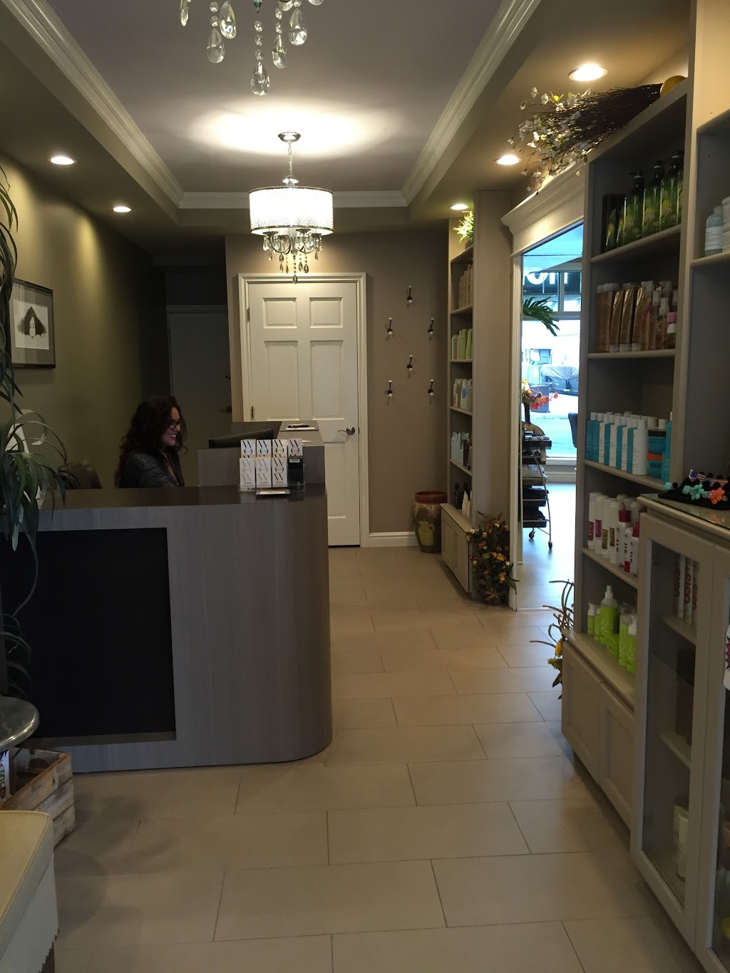 The Station for Hair | 885 W Beech St, Long Beach, NY 11561 | Phone: (516) 889-9126