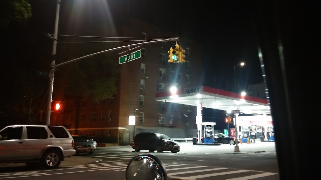 Husky Gas Station | 3102 68th St, Queens, NY 11377 | Phone: (718) 457-1003