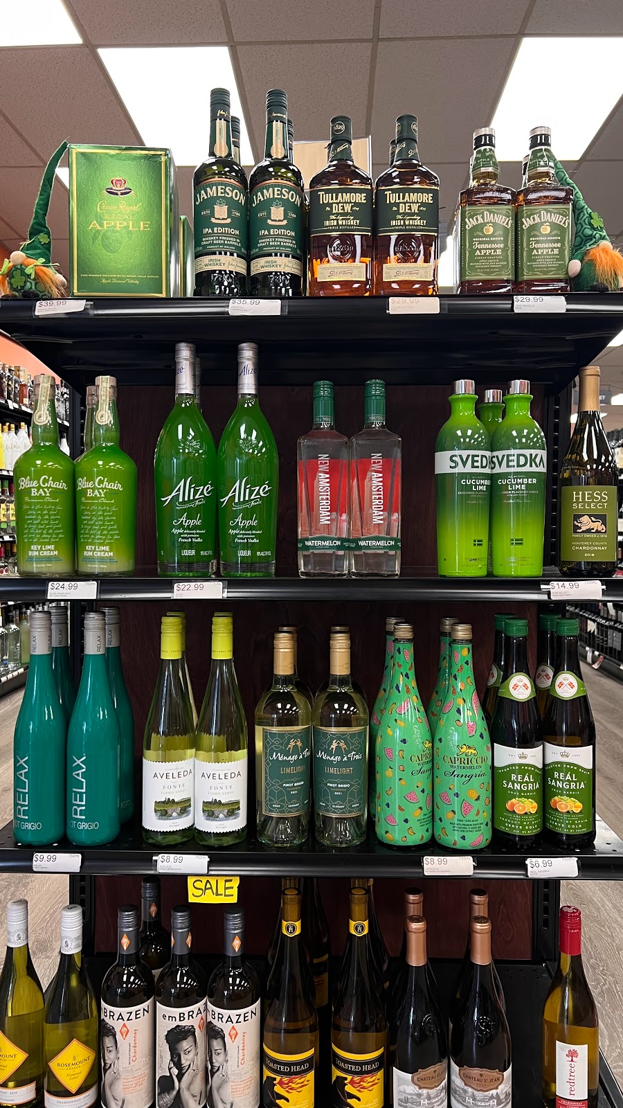 Dcer Wine & Liquor | 349 Wantagh Ave #5310, Levittown, NY 11756 | Phone: (516) 579-7463