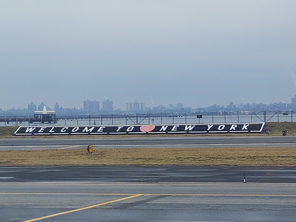 Parking Systems LGA Airport Parking | 100-15 Ditmars Blvd, Queens, NY 11369 | Phone: (718) 751-6456