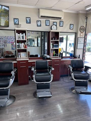 Effies Barber Shop | 204-02 Hillside Avenue, Queens, NY 11423 | Phone: (917) 349-5727