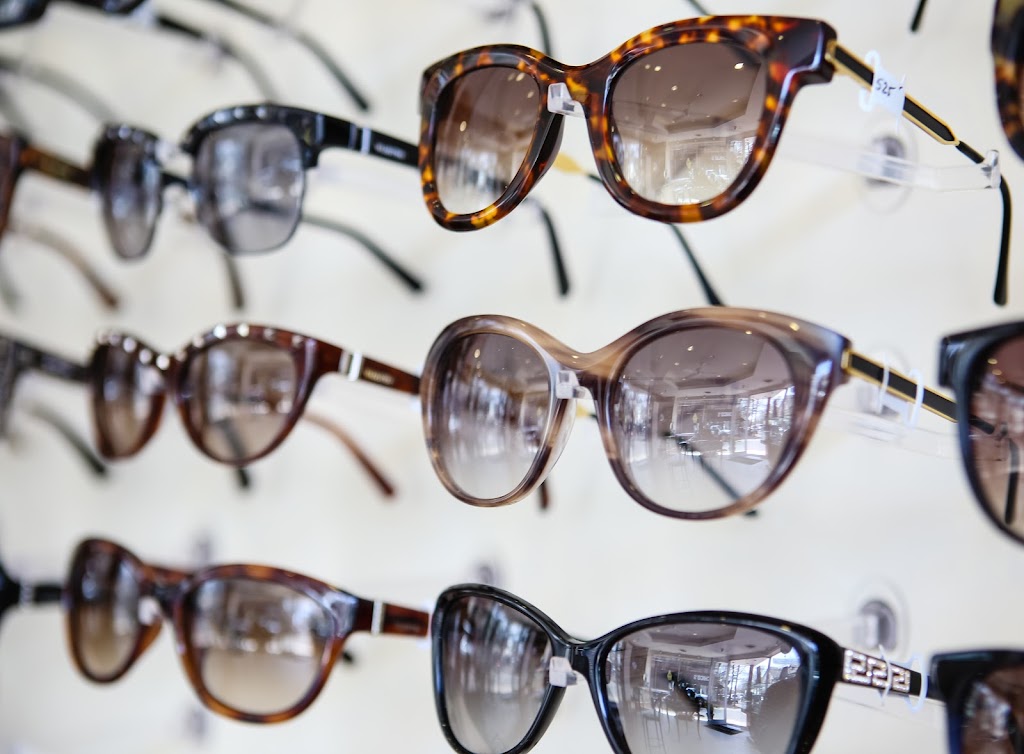 Spectacles | 80 Middle Neck Rd, Great Neck, NY 11021 | Phone: (516) 487-3074