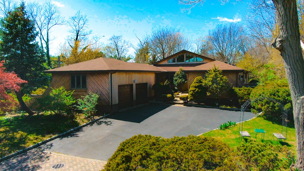 East Coast Capital Realty, LLC. | 18 Margaret St, Glen Cove, NY 11542 | Phone: (516) 277-1279