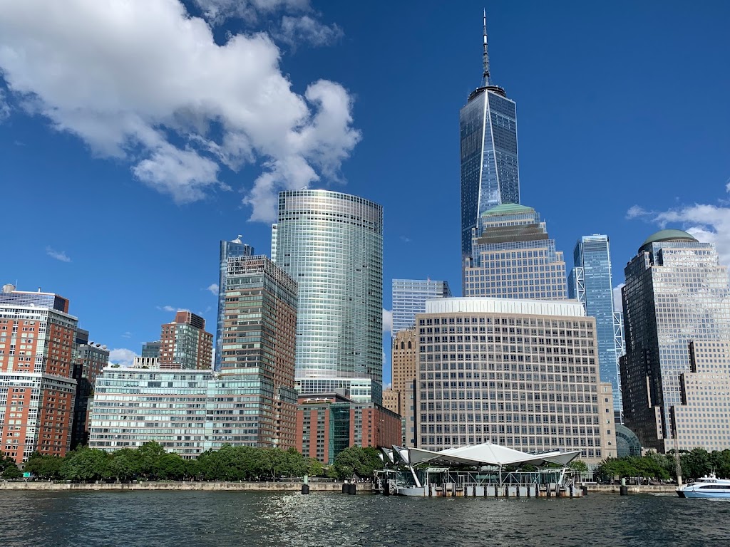 Brookfield Place / Battery Park City | Vesey St, New York, NY 10281 | Phone: (800) 533-3779