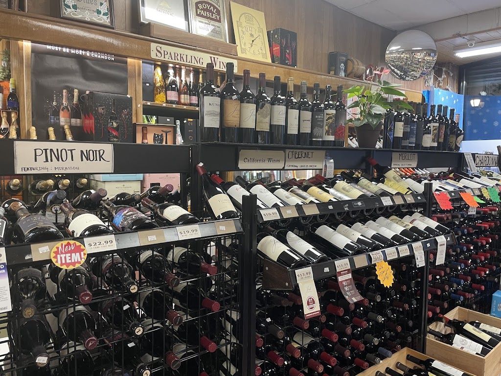 Joy Wine and Liquor | 288 Glen St Unit 2, Glen Cove, NY 11542 | Phone: (516) 676-4444