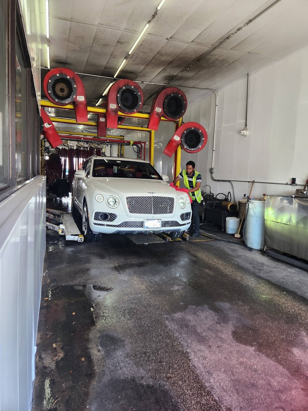 Advance Car Wash Oil Change Auto Repair | 187-03 Jamaica Ave, Queens, NY 11423 | Phone: (718) 454-1418