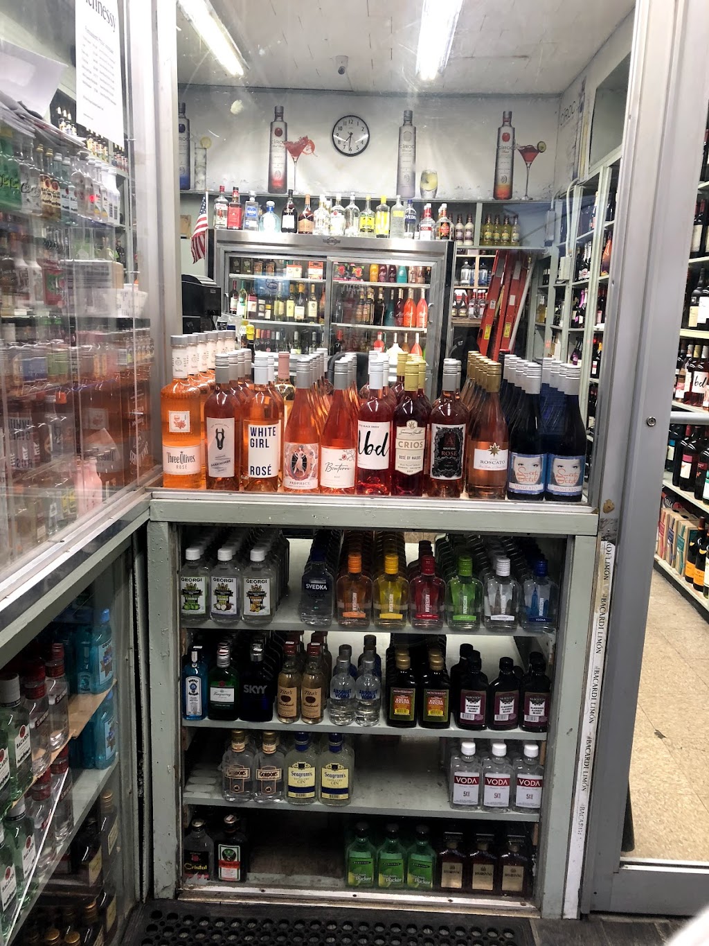 Bruckner & Castle Hill Liquors | 1000 Castle Hill Ave, Bronx, NY 10472 | Phone: (718) 824-4924