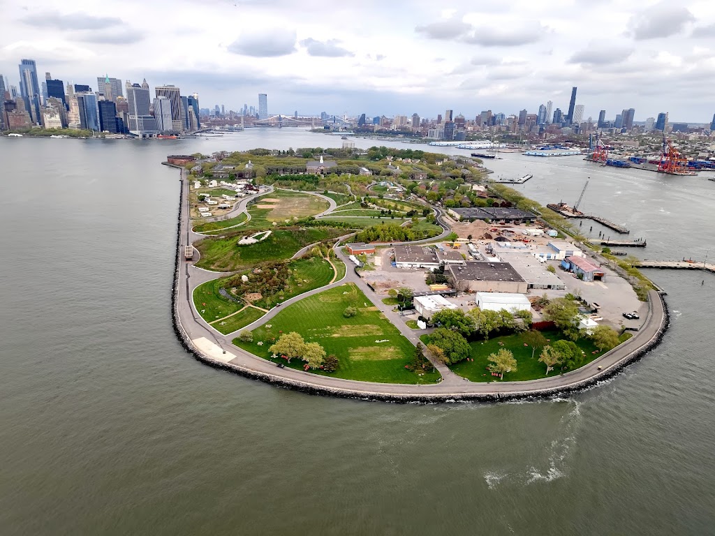 Governors Island Picnic Point | 910 Gresham Rd, Brooklyn, NY 11231 | Phone: (212) 504-4115