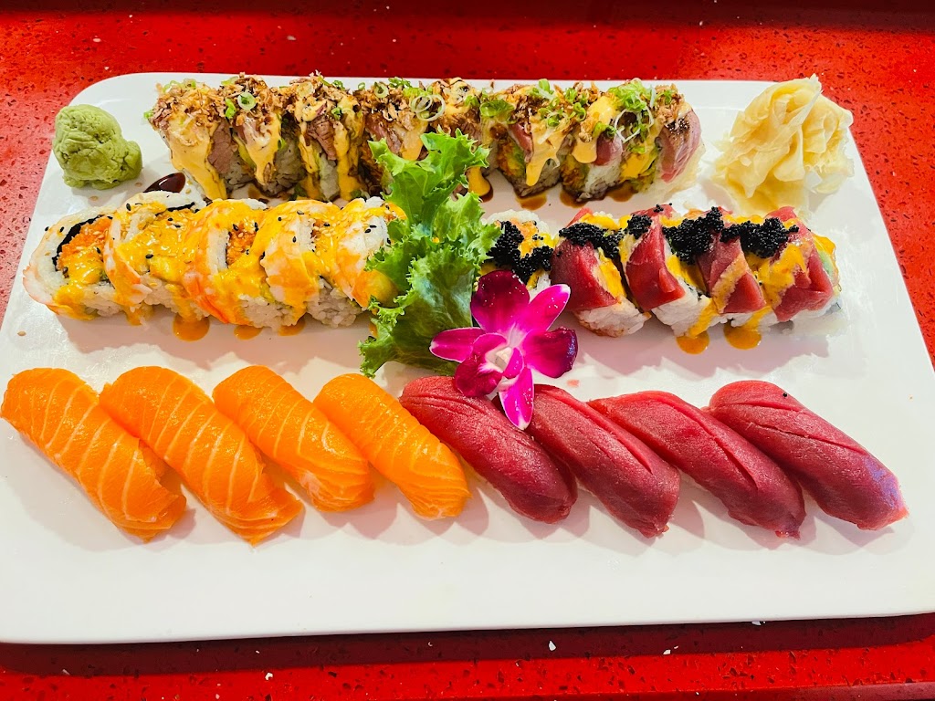 Hazuki Sushi Cuisine | 2028, 207 Forest Ave, Glen Cove, NY 11542 | Phone: (516) 609-2828