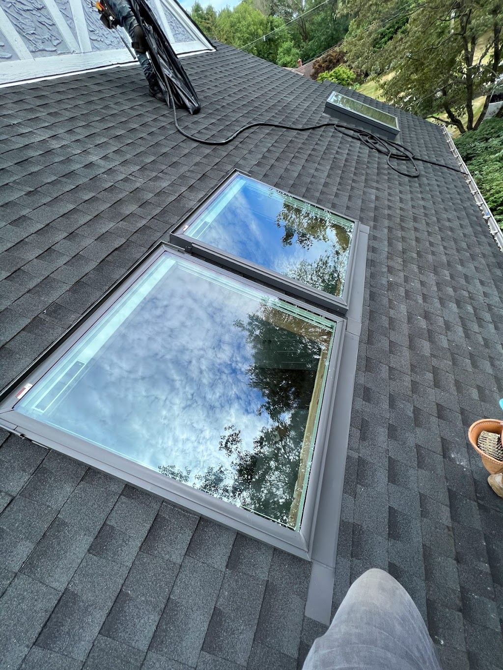 A1 Experts Roofing & Chimney | 382 Lawton Ave, Cliffside Park, NJ 07010 | Phone: (551) 225-5155