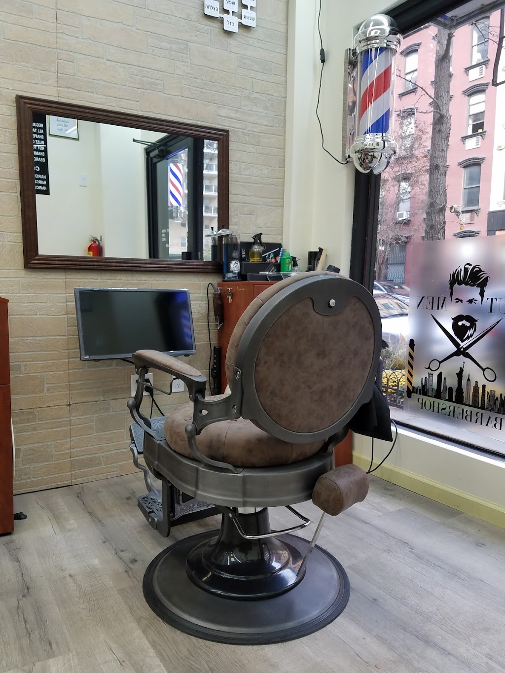 Wise Men Barbers | 238 E 24th St, New York, NY 10010 | Phone: (631) 763-3324