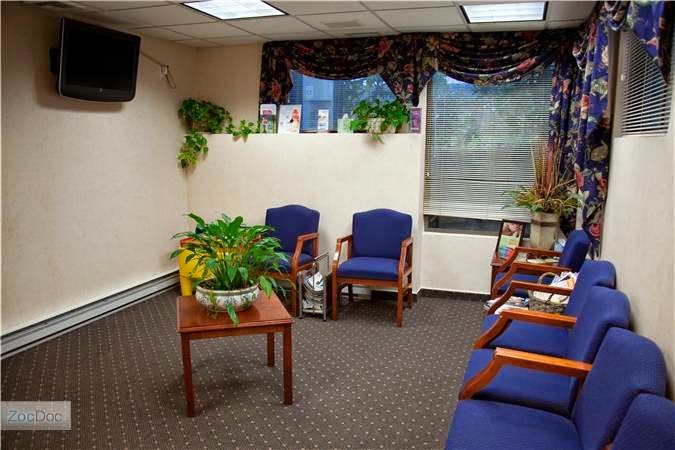 Lucelle M. del Rosario, MD | 200 W Carver St suite 8, Huntington, NY 11743 | Phone: (631) 427-3300