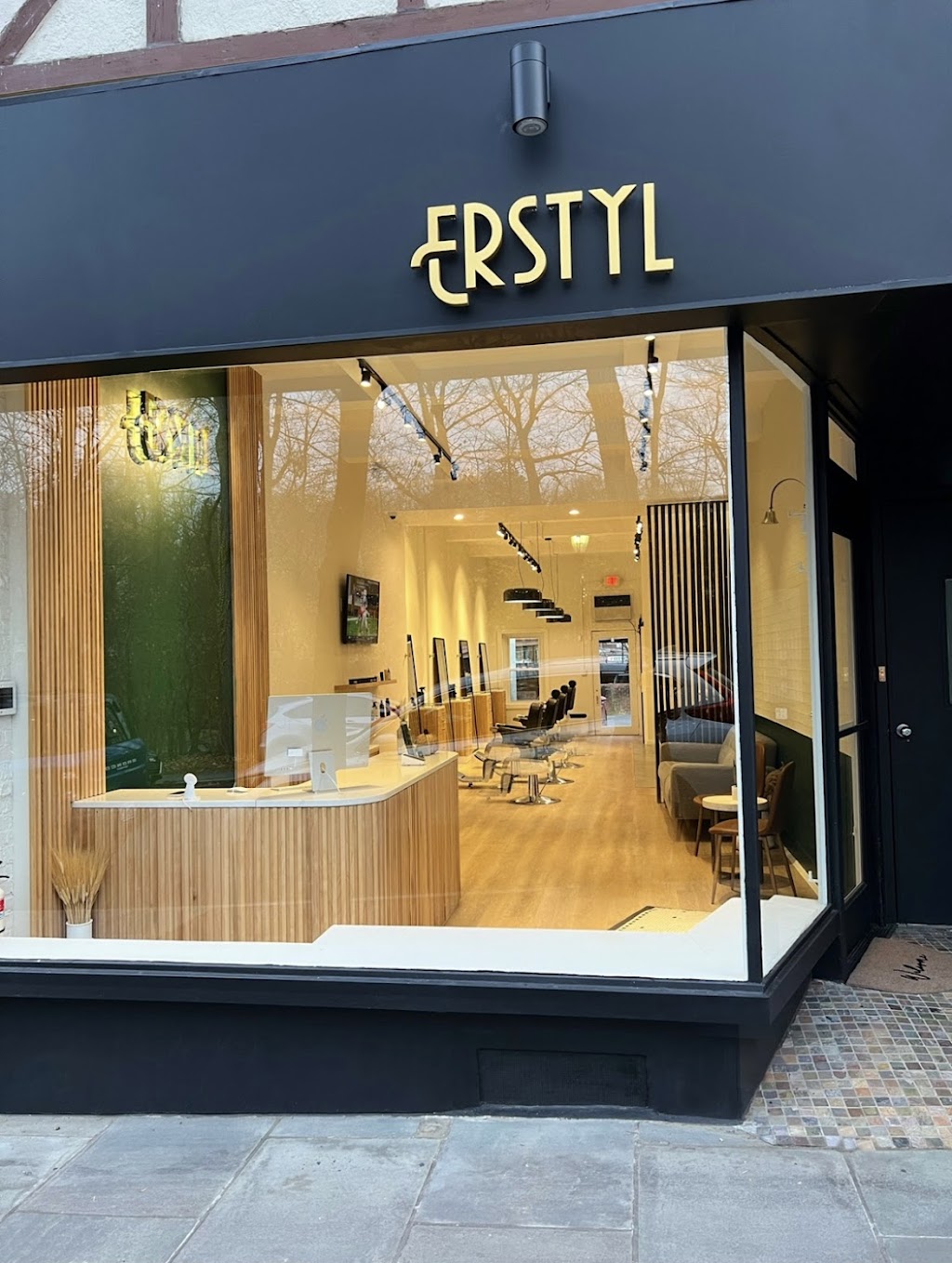 Erstyl | 48 Garth Rd, Scarsdale, NY 10583 | Phone: (914) 574-3174