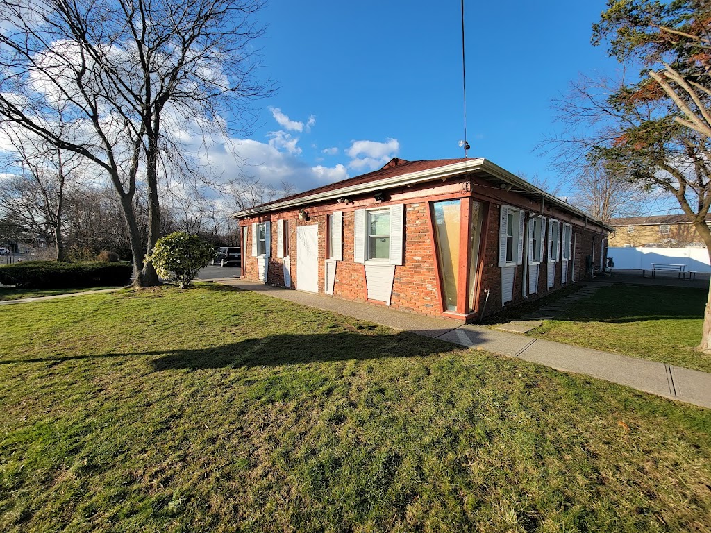 Masjid Al-Baqi (Muslims On Long Island Inc) | 320 Central Ave, Bethpage, NY 11714 | Phone: (516) 433-4141