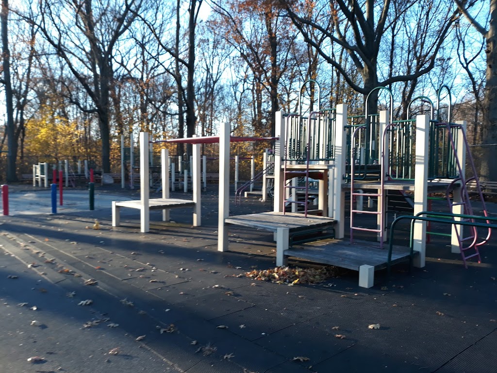 McLaughlin Playground | 200-04 McLaughlin Ave, Queens, NY 11423 | Phone: (212) 639-9675