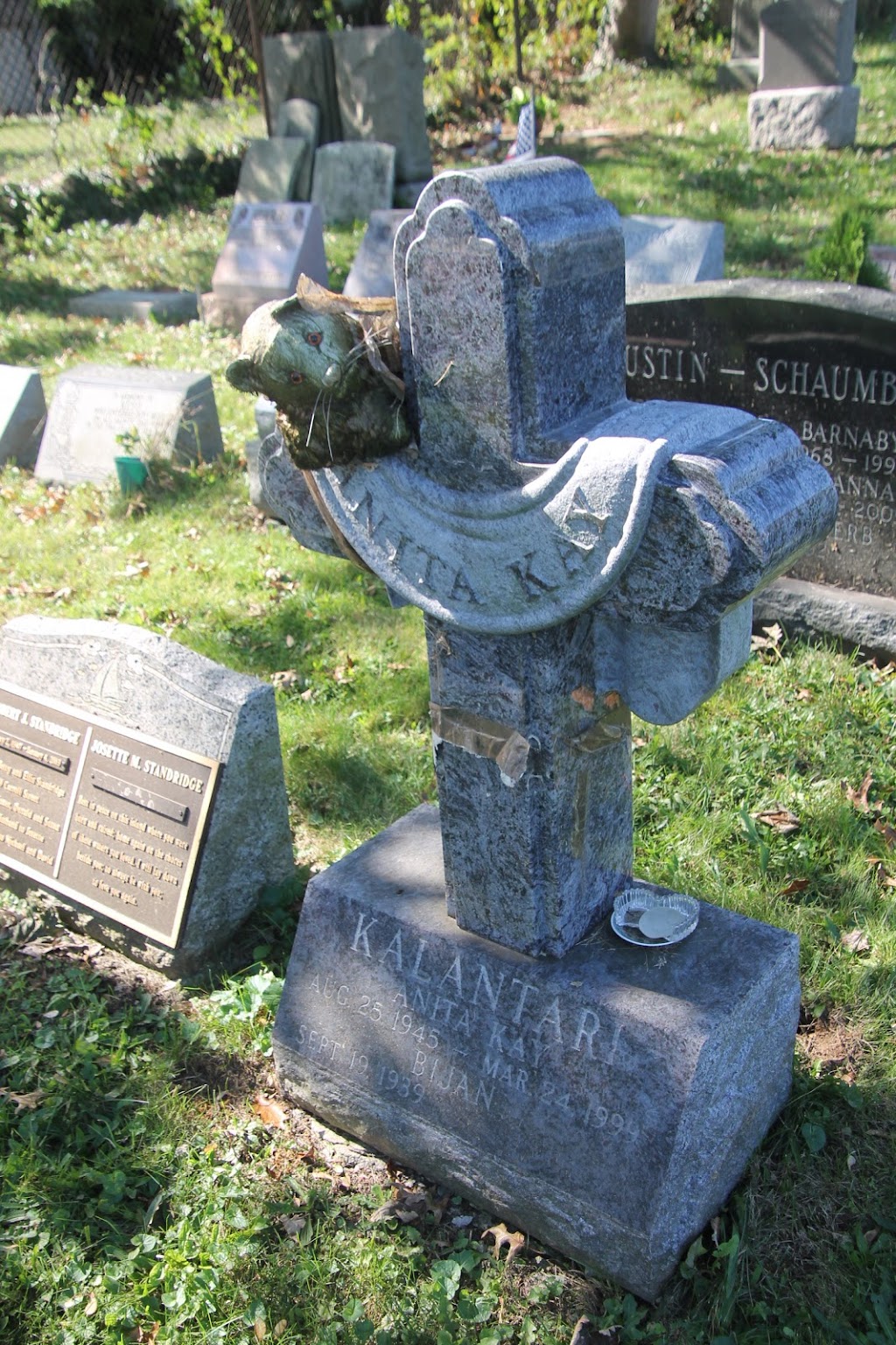 Pelham Cemetery | King Ave, Bronx, NY 10464 | Phone: (718) 885-3036