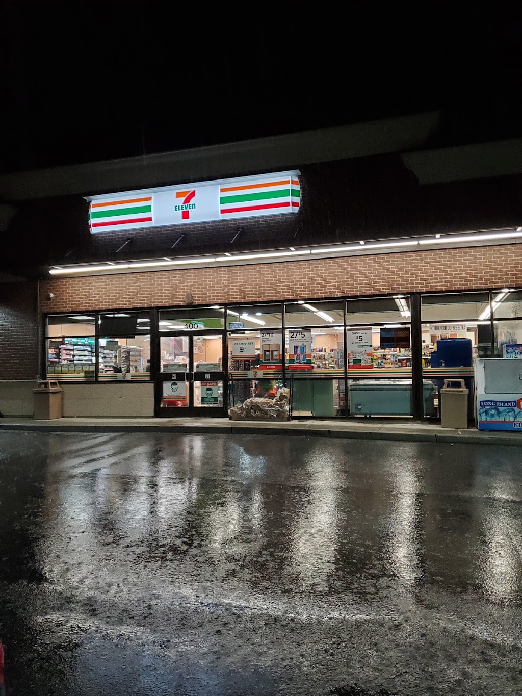 7-Eleven | 400 E Jericho Turnpike, Mineola, NY 11501 | Phone: (516) 667-6892