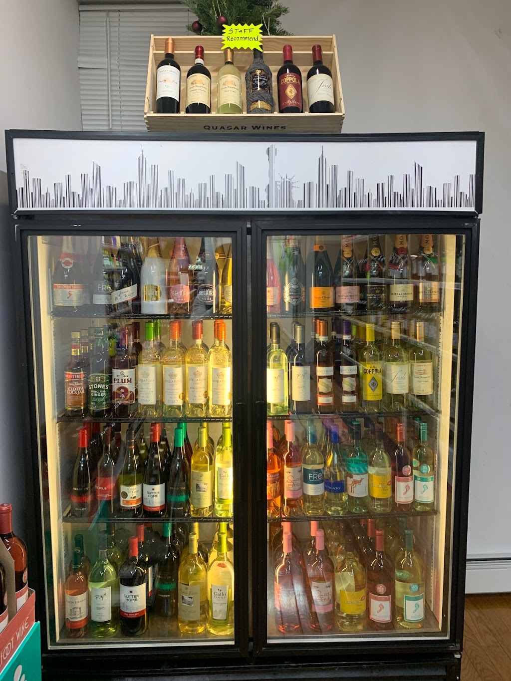 kaj wine and liquor | 107-44 Van Wyck Expy, Jamaica, NY 11419 | Phone: (718) 480-1122