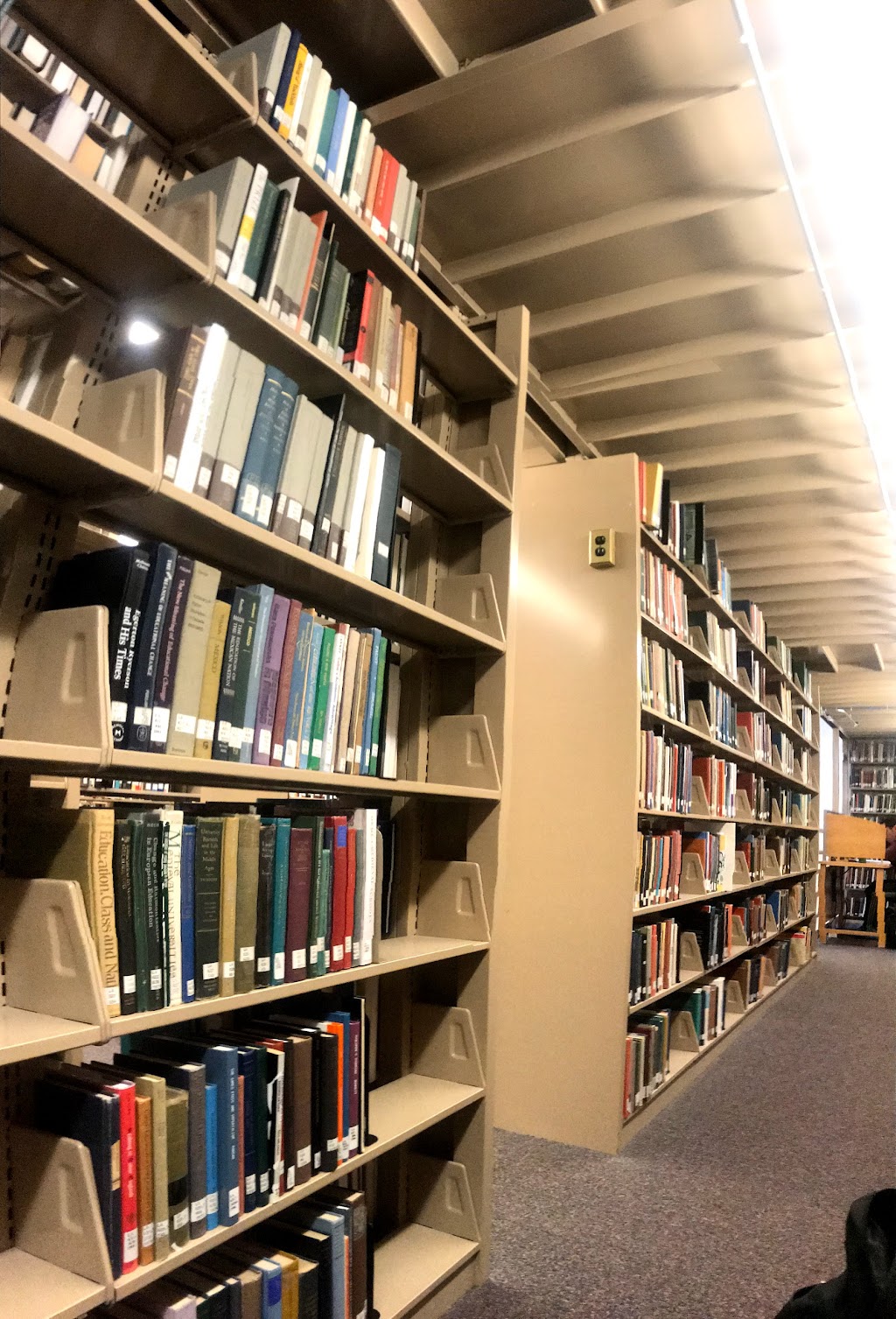 Swirbul Library | Adelphi University, 1 South Avenue, Garden City, NY 11530 | Phone: (516) 877-3570