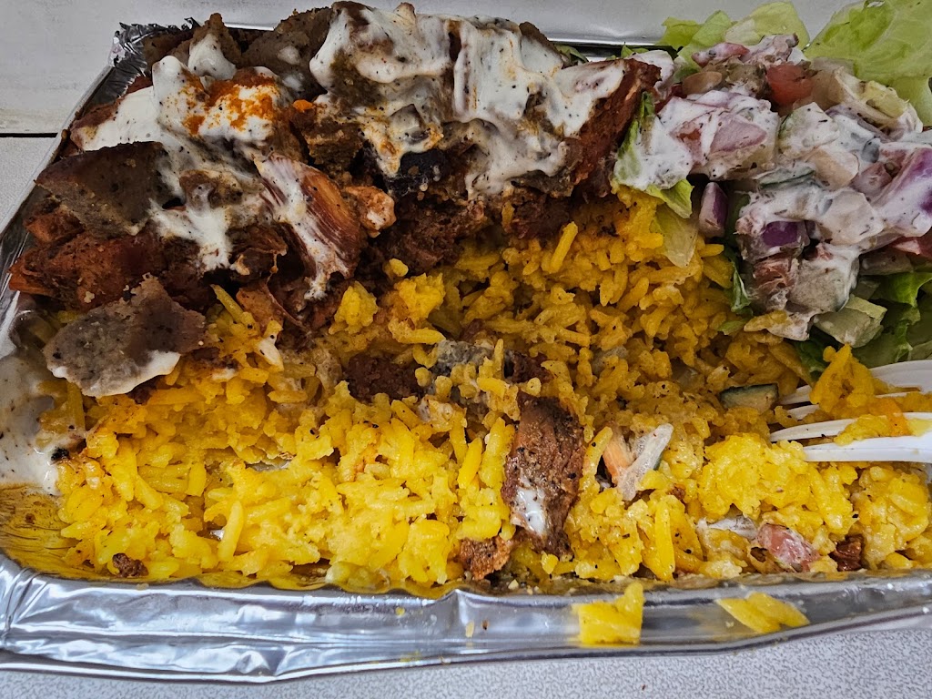 Halal Bros Grill Utica | 286 Utica Ave, Brooklyn, NY 11213 | Phone: (347) 365-5294