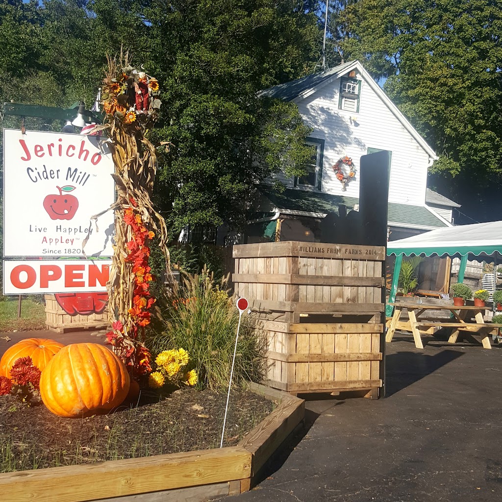 Jericho Cider Mill | 213 Jericho Oyster Bay Rd, Jericho, NY 11753 | Phone: (516) 433-3360