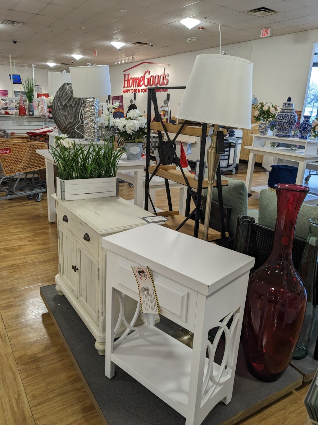 HomeGoods | 75 Old Shore Rd, Port Washington, NY 11050 | Phone: (516) 767-4590