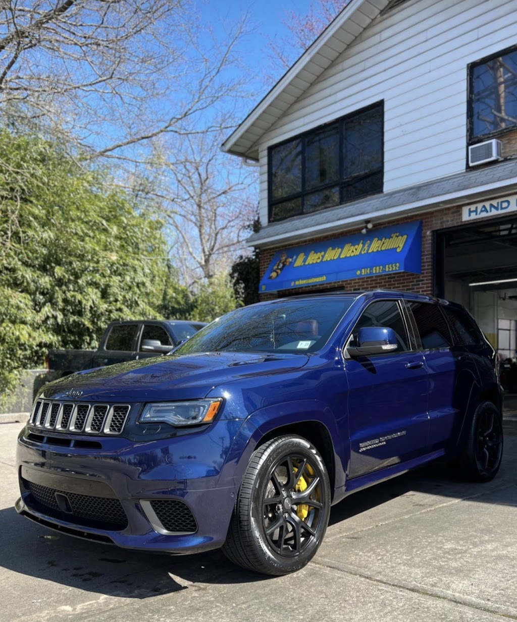 Mr. Bees Auto Wash & Detailing | 91 N Prospect Ave, Bergenfield, NJ 07621 | Phone: (914) 602-6552